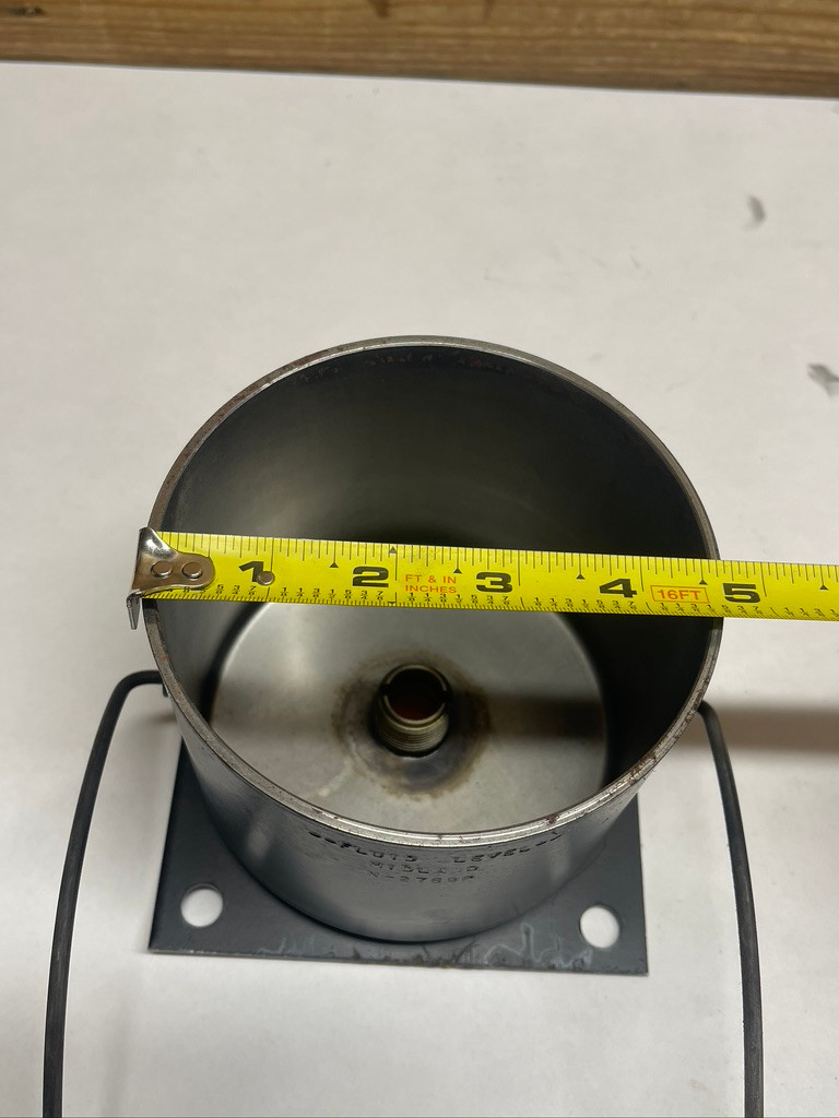 CAT 253-3264 Reservoir Genuine Caterpillar OEM NSN 2530-01-163-7870