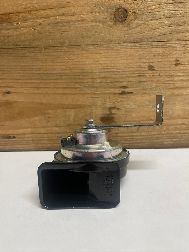 Mack 20766981 Signal Horn