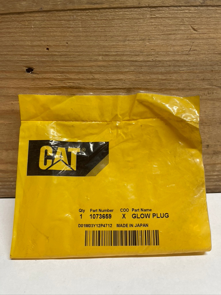CAT Caterpillar 107-3659 Glow Plug OEM Diesel Engine Starting Heater NOS