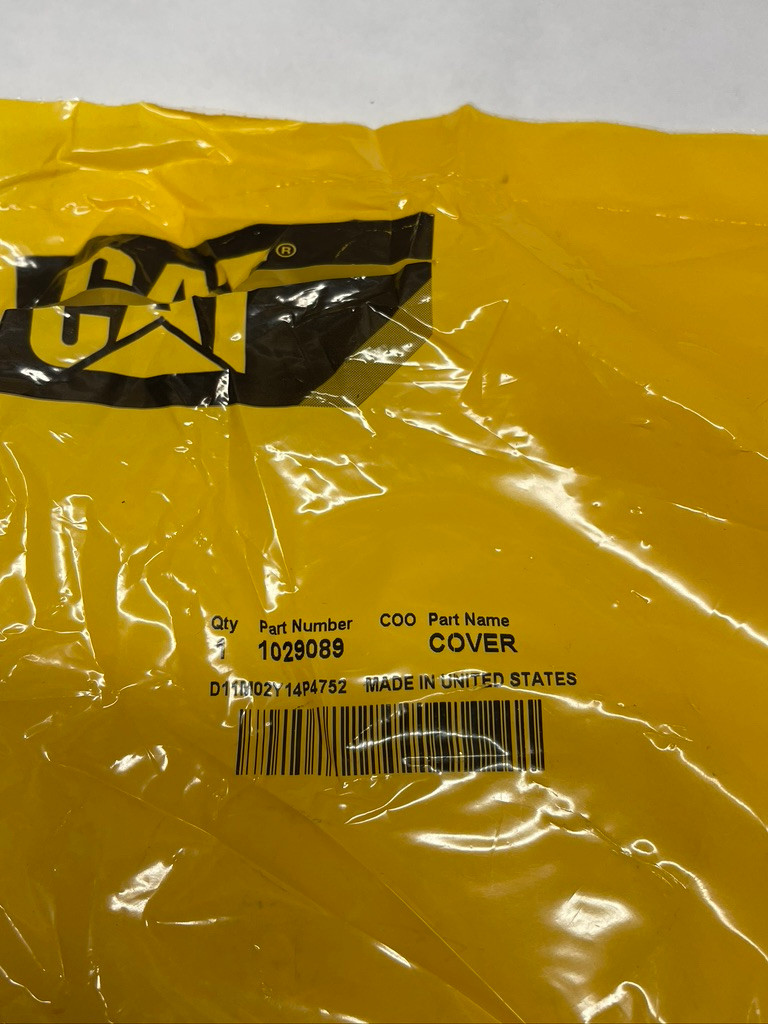 Caterpillar 102-9089 Engine Camshaft Cover OEM CAT Diesel Engine NOS Part