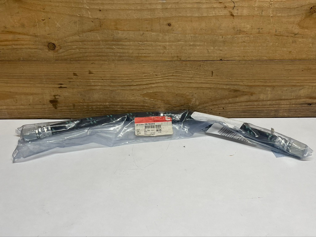 Cummins 2870344 Flexible Hose OEM Heavy Duty Engine Coolant Hose Assembly