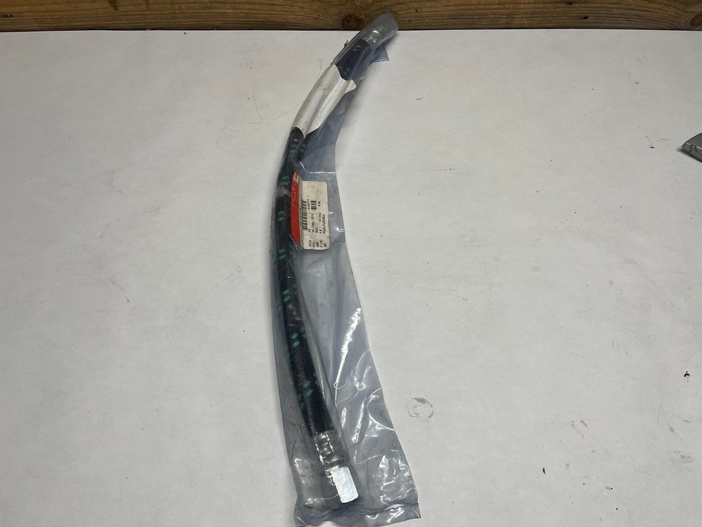 Cummins 2870344 Flexible Hose OEM Heavy Duty Engine Coolant Hose Assembly