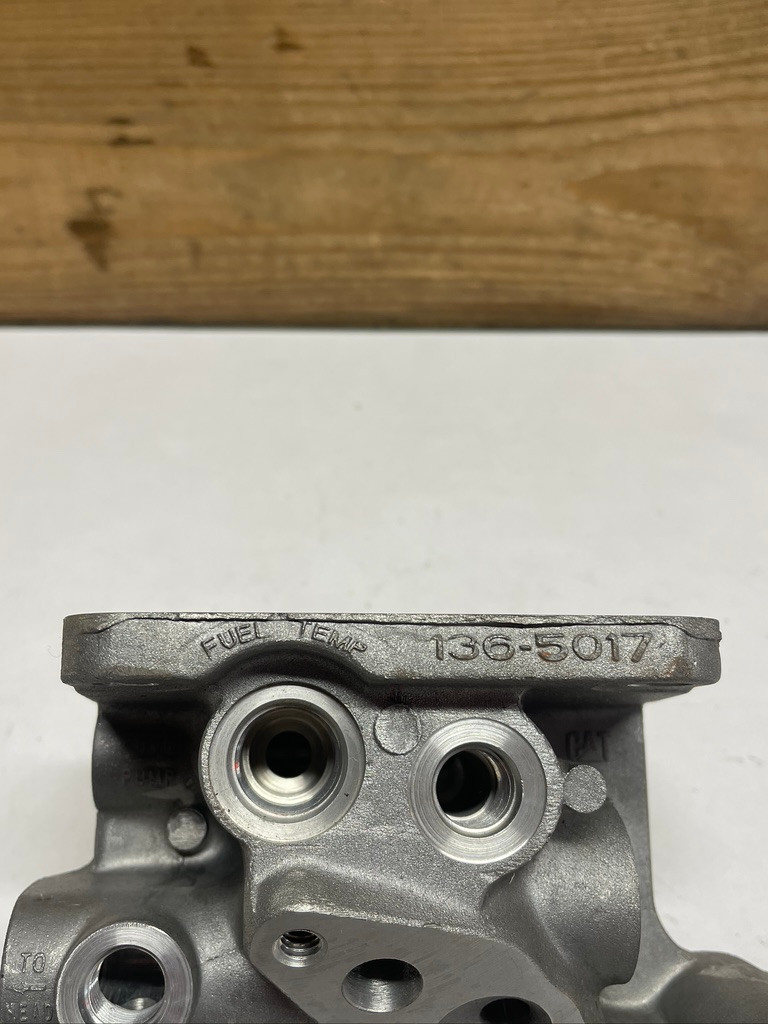 CAT 136-5017 Fuel Filter Base Assembly New Surplus Caterpillar Genuine