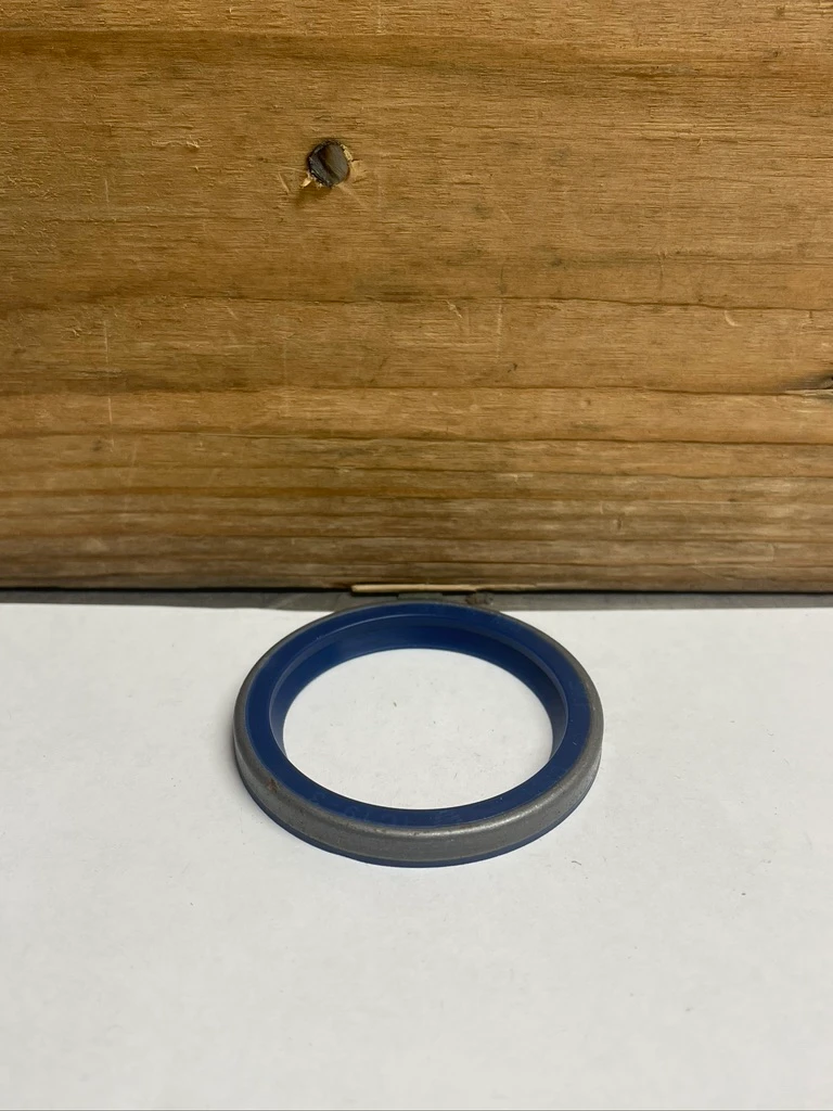 John Deere T225564 Internal Oil Seal OEM Genuine Deere Hydraulic Shaft Seal