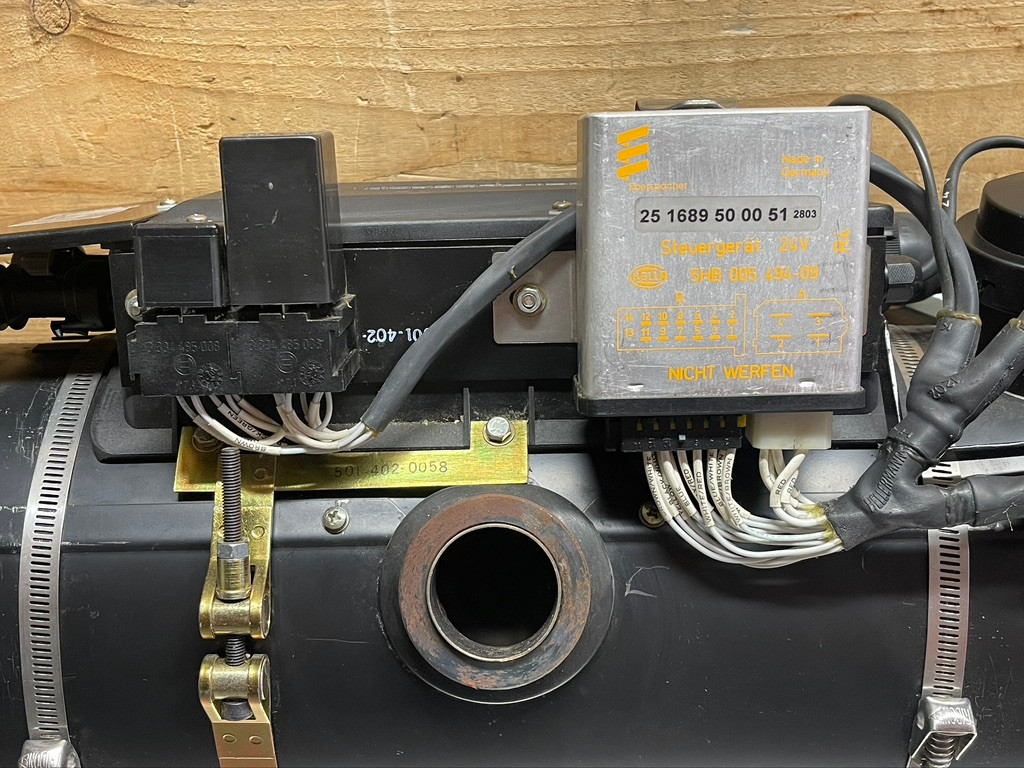 Eberspacher V7S Engine Independent Air Heater Diesel 24V OEM Military