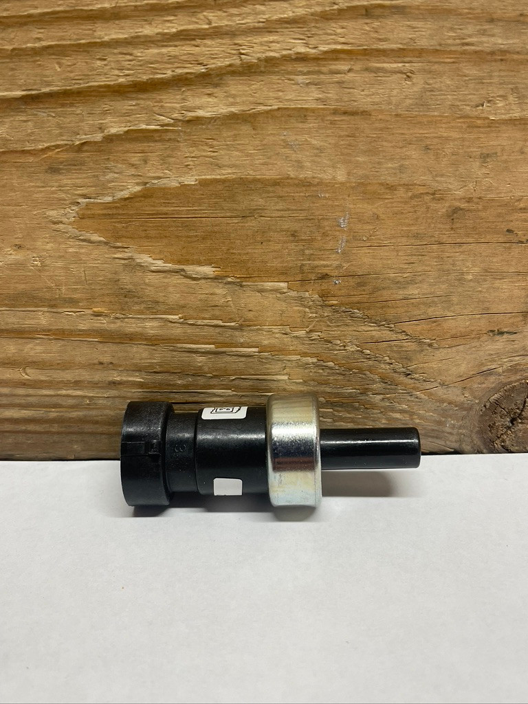 Bendix 5020589 Air Pressure Stop Switch Air Brake OEM