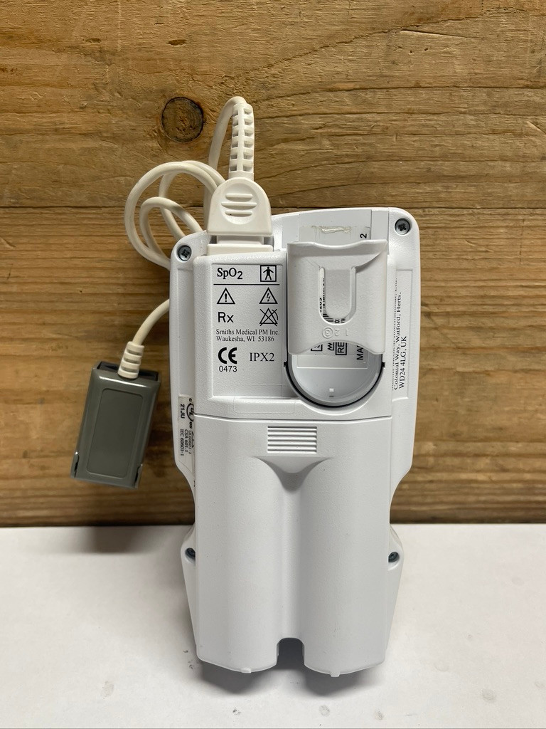 Smiths Medical BCI Spectro 2 10 Hand-Held Pulse Oximeter