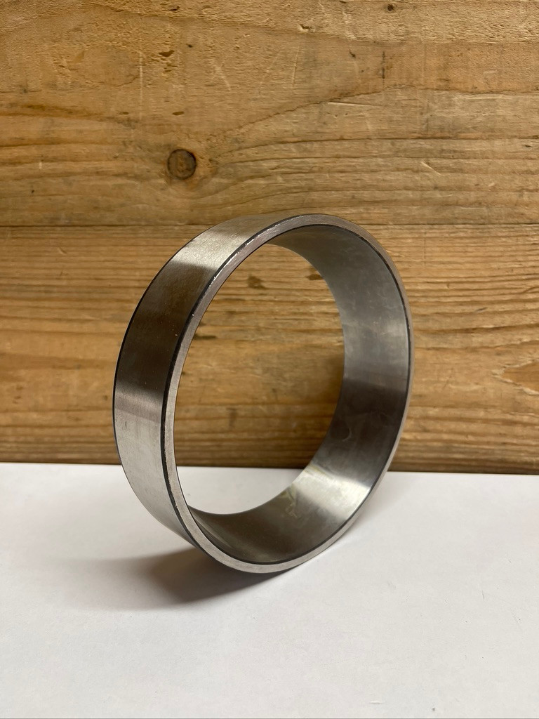 CAT Tapered Roller Bearing Cup 1B-3931 Caterpillar