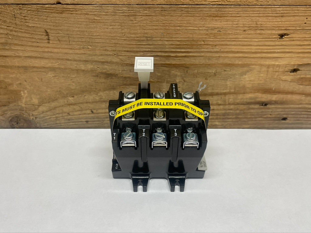 Allen Bradley 500F-AOD930 NEMA Size 0 Contactor 3 Pole New