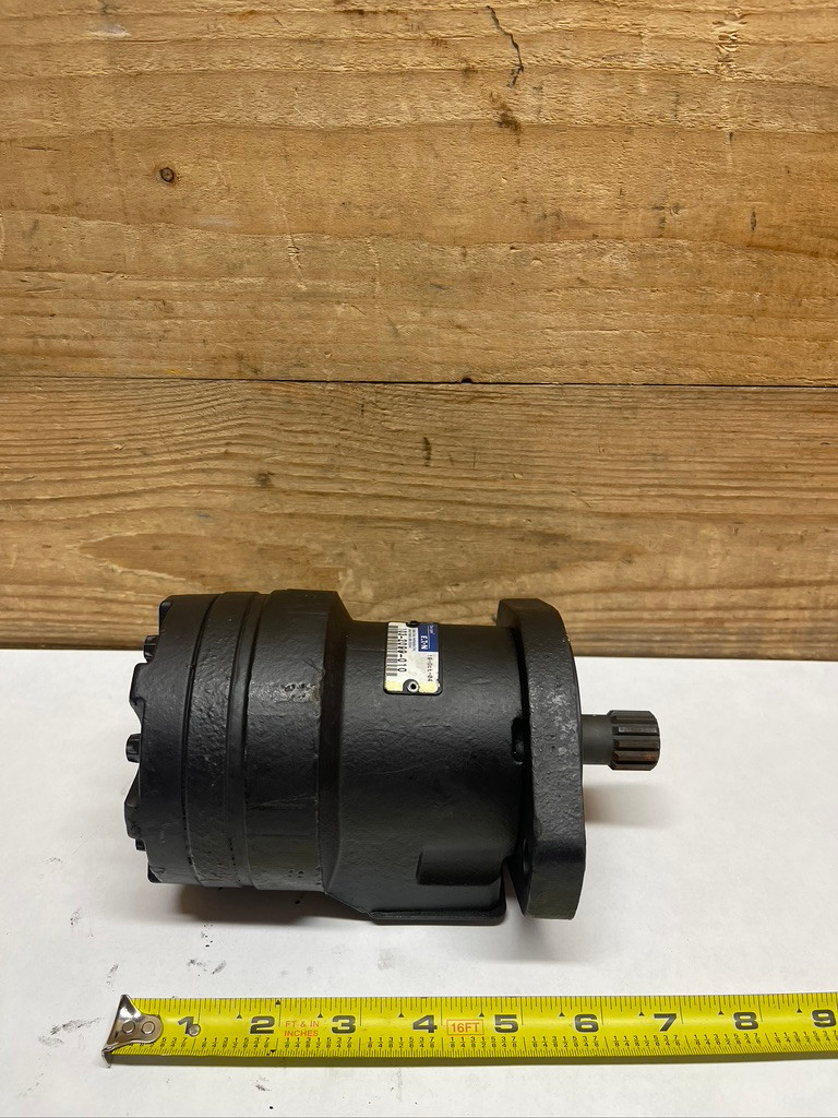 Eaton Char-Lynn 103-2099-010 Hydraulic Motor OEM Low Speed High Torque