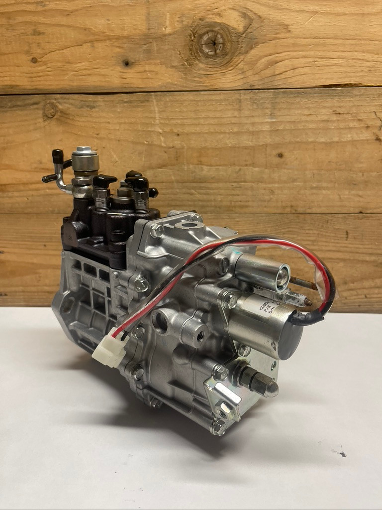 Yanmar 729046-51390 Fuel Injection Pump OEM 3TNV84T Diesel Engine