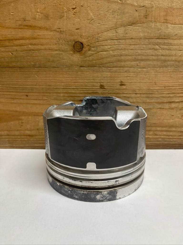 Cummins 3803928 Engine Piston Kit Genuine OEM Diesel Engine