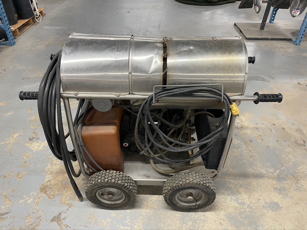 Hydro Tek Pro Line HD15002E1H Hot Water Pressure Washer For Parts Repair