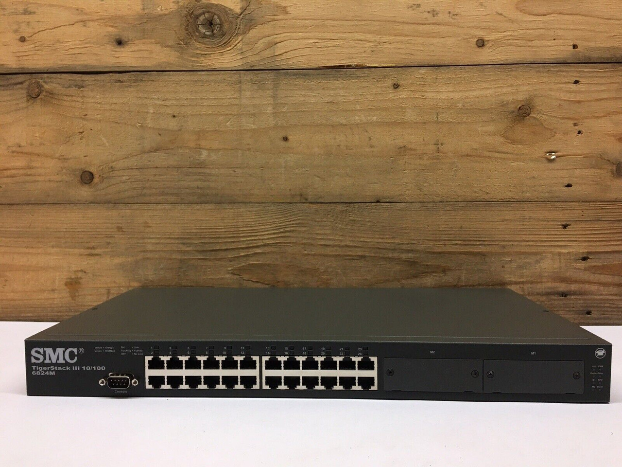 SMC 6824M TigerStack III 24-Port 10/100 Managed Ethernet Network Switch