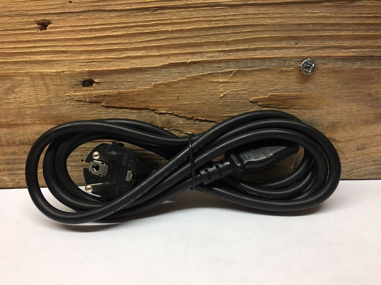 SMC 6824M TigerStack III 24-Port 10/100 Managed Ethernet Network Switch