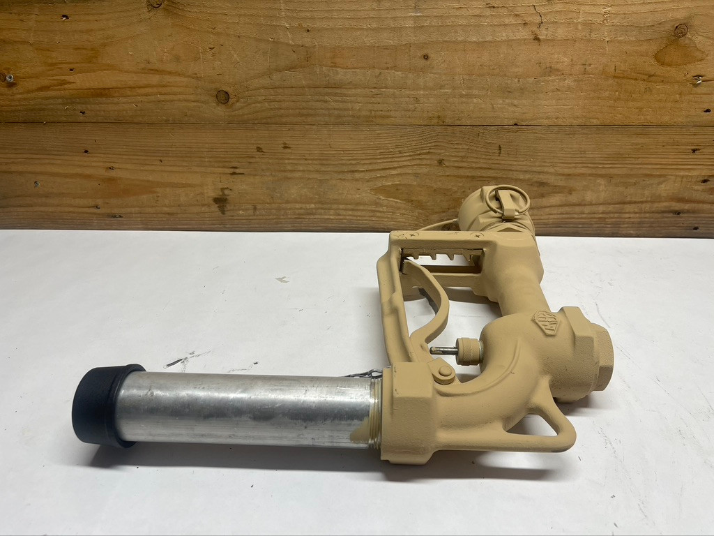 EBW 490 1-1/2" Manual Fuel Oil Delivery Nozzle 2" x 1-1/2" Connection
