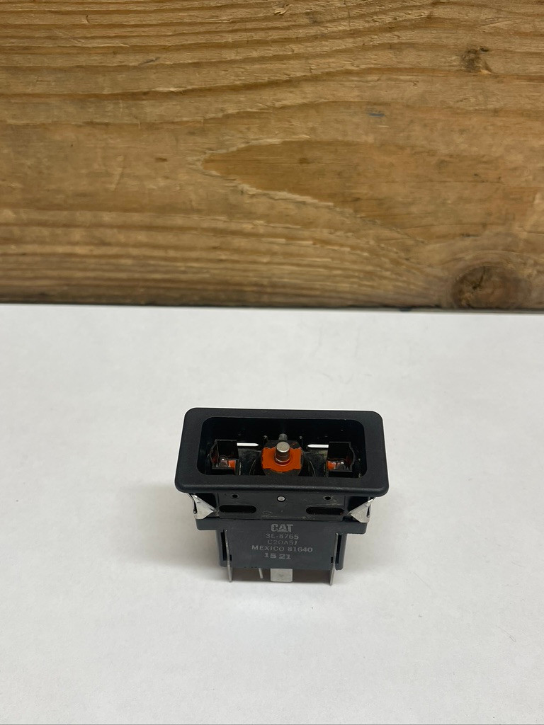 CAT 3E-8765 24V Illuminated Rocker Switch 6-Terminal Caterpillar Equipment