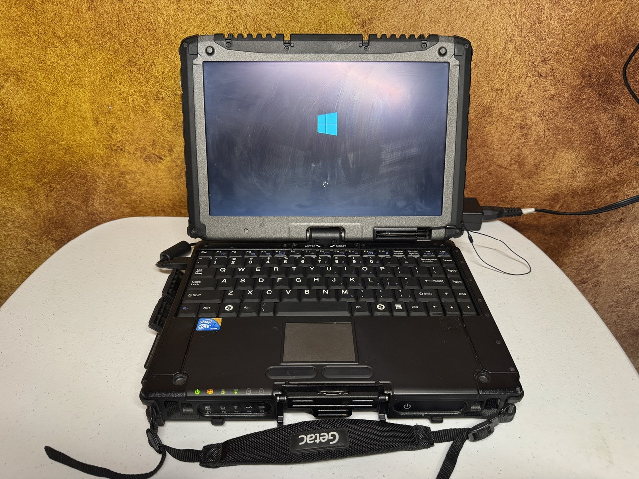 Getac V200-X Rugged Convertible Touchscreen Laptop/Tablet i7 240GB SSD Windows 10