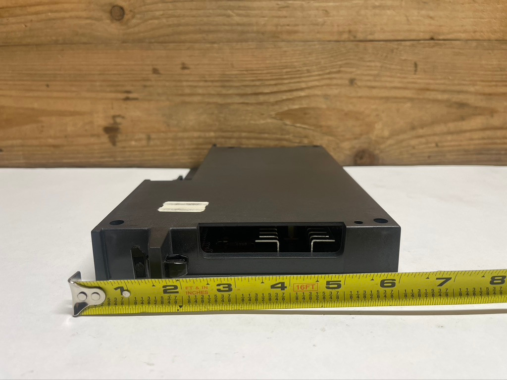 Cincinnati Milacron 3-531-3891A 48V DC Input DCI Module Control Board