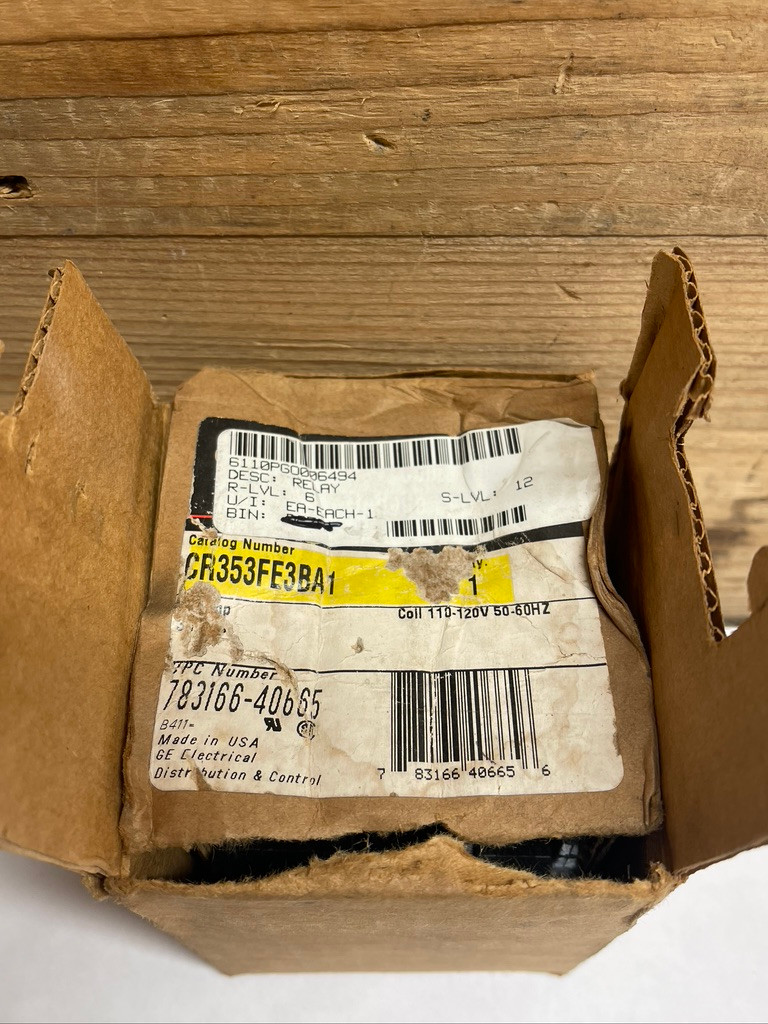 General Electric CR353FE3BA1 50A 3-Pole 600V Definite Purpose Contactor