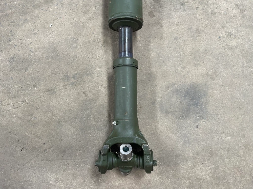 Meritor 16XNS933D Propeller Drive Shaft Military Truck CAGE 78500