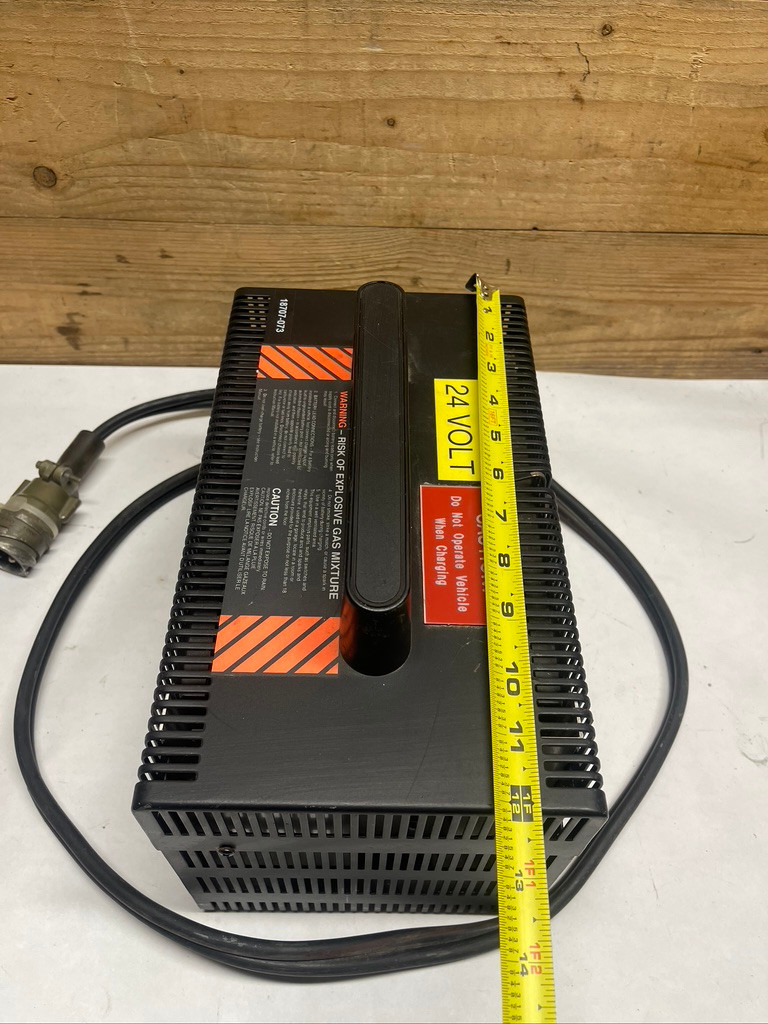 Interacter ICS 24V 25A Microprocessor Fully Automatic Battery Charger Industrial
