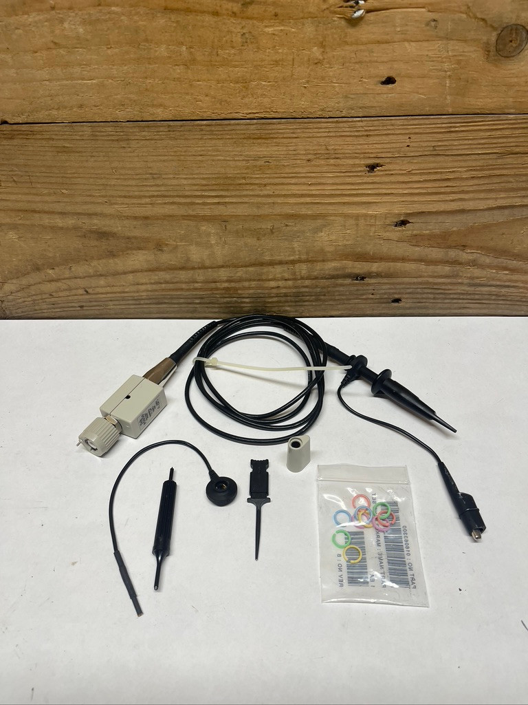 Tektronix P5050 500MHz 10X Passive Voltage Oscilloscope Probe