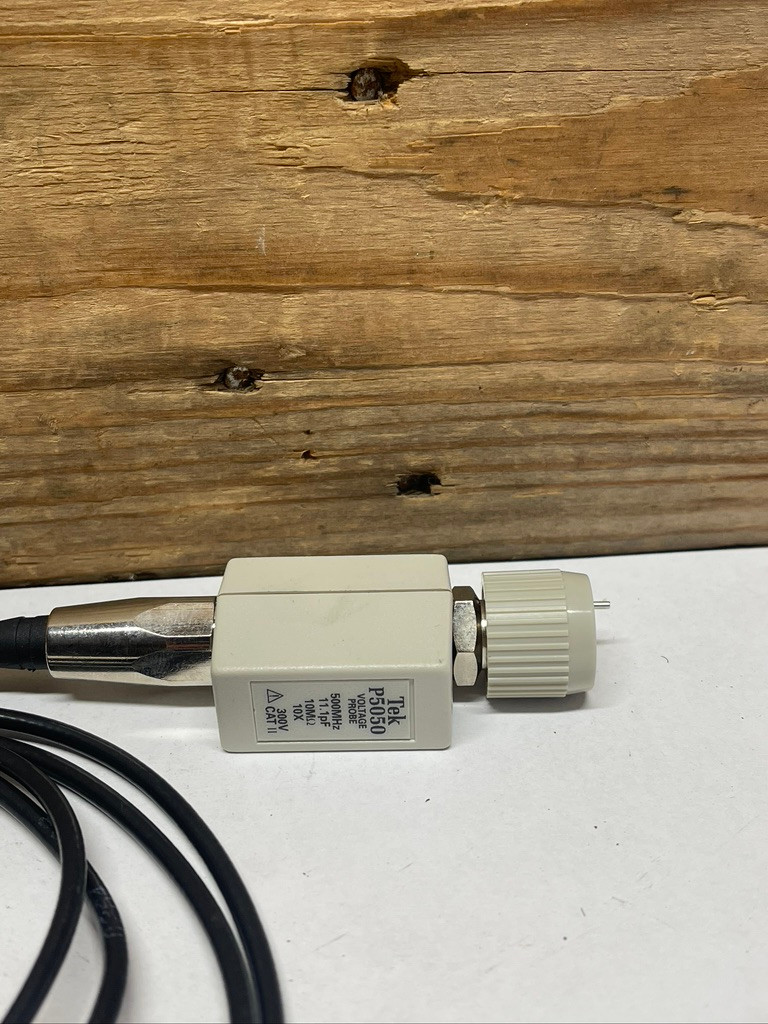 Tektronix P5050 500MHz 10X Passive Voltage Oscilloscope Probe