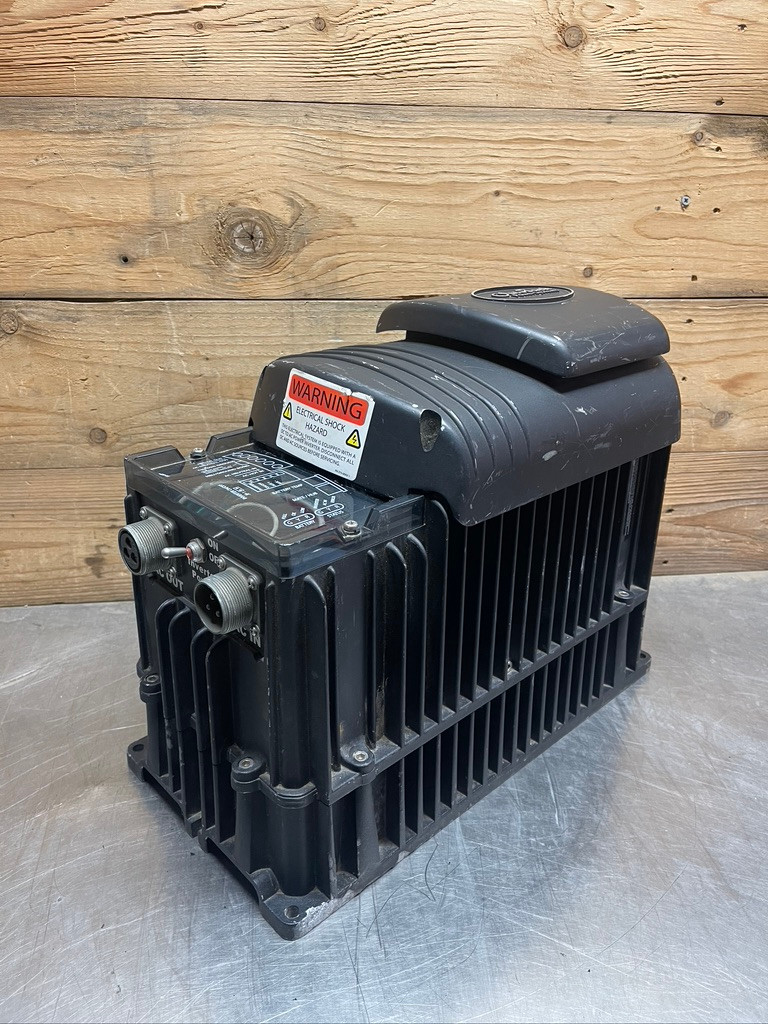 OutBack Power Systems OBS-0014-002 Sine Wave Inverter Charger 30A Transfer
