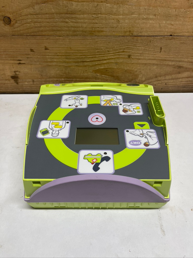 ZOLL AED Plus Automated External Defibrillator AED 30:2 CPR Diagram