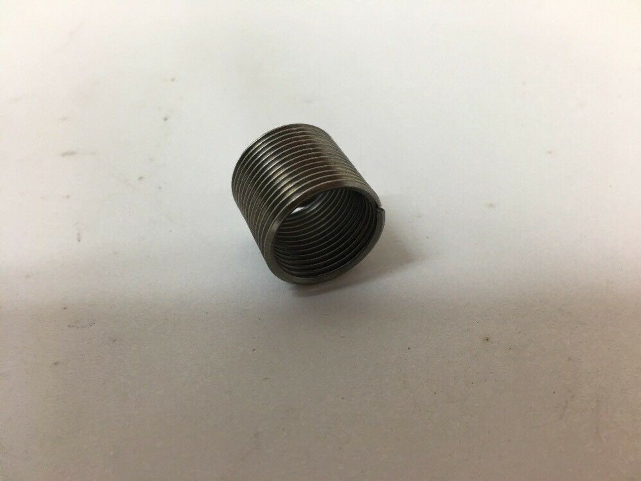 Screw Thread Insert MS124702 Coil Style Lot of 25