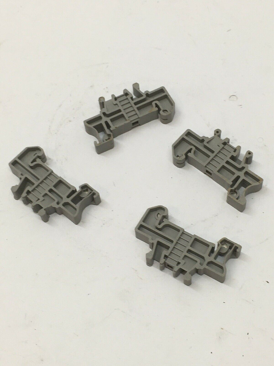 End Terminal Block Contact Bracket TYP CLIPFIX35 Phoenix Contact Lot of 4