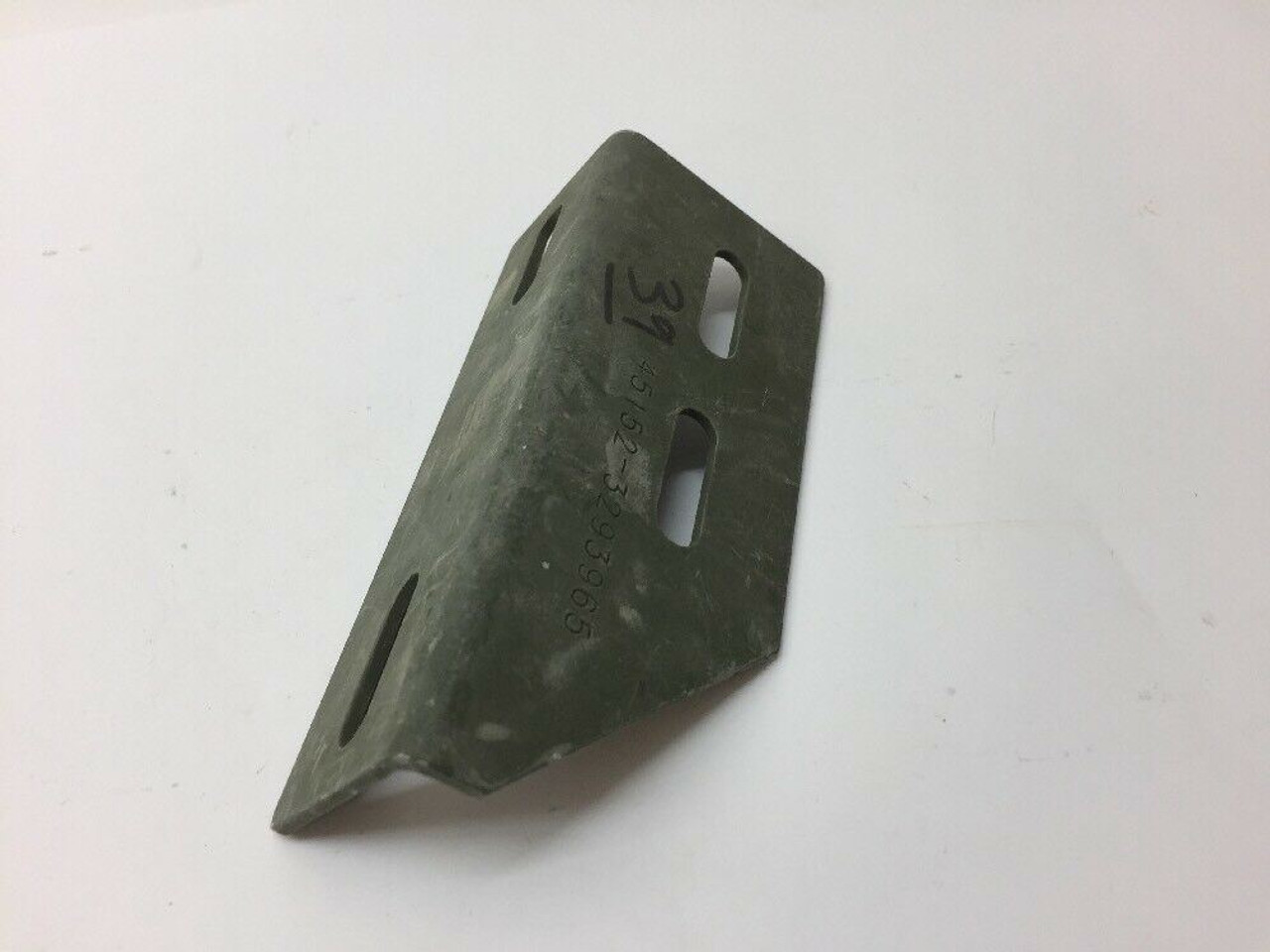 Angle Bracket 3293965 Oshkosh Lot of 2