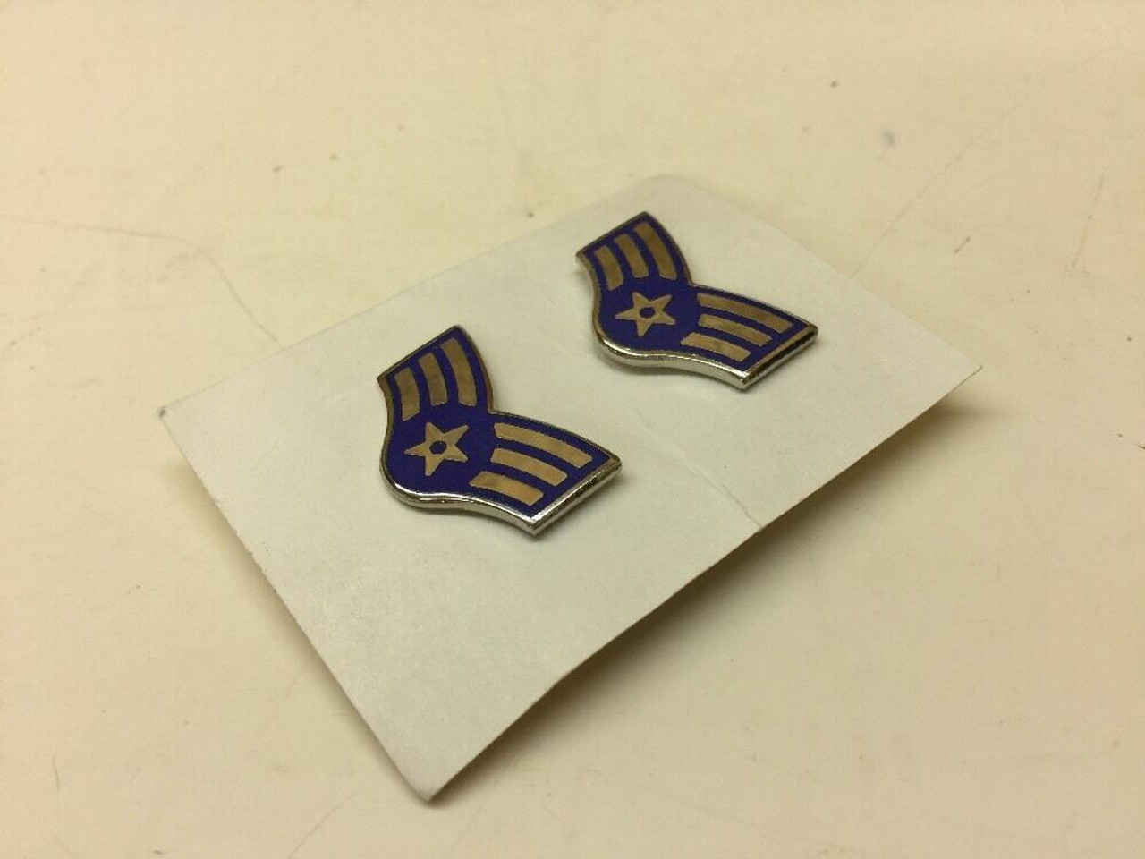Enlisted Personnel Grade Insignia Airman Pins MIL-I-14639 Pair