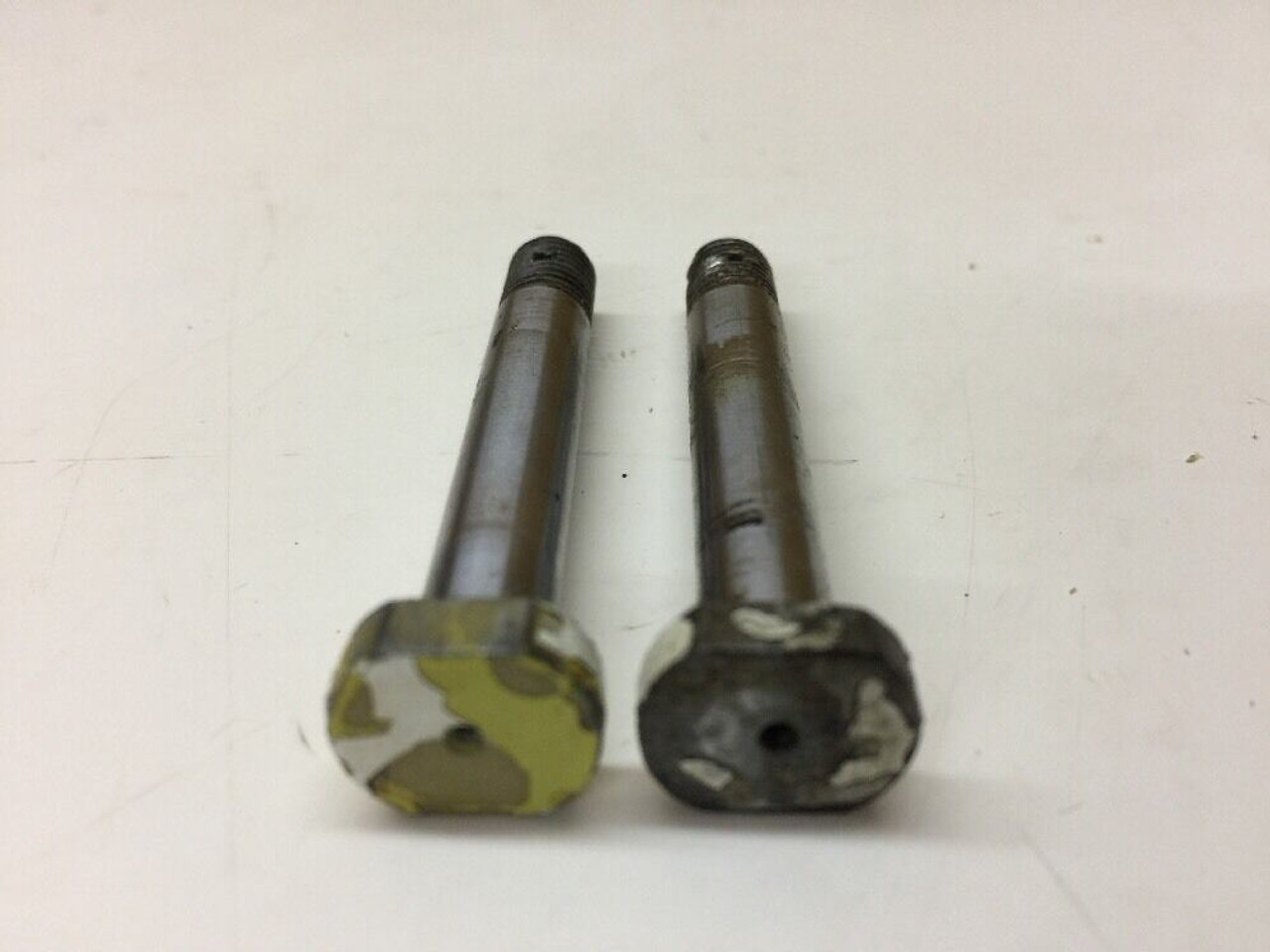 Aircraft Bolt 46041-9 Raytheon Aircraft Hawker 400 Airframe Lot of 2