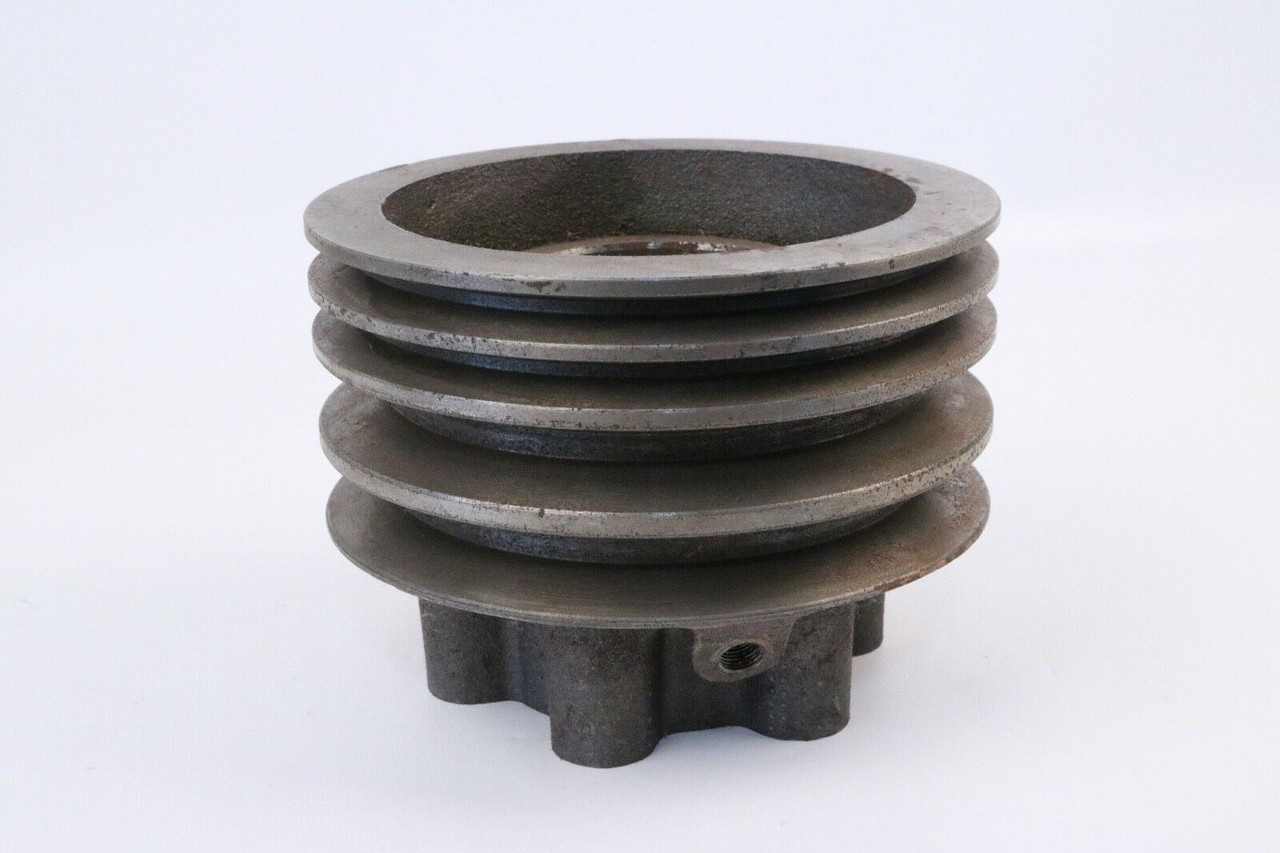 4-Groove V-Shaped Groove Pulley 202318 Cummins Cast Iron 5-Ton Cargo Truck