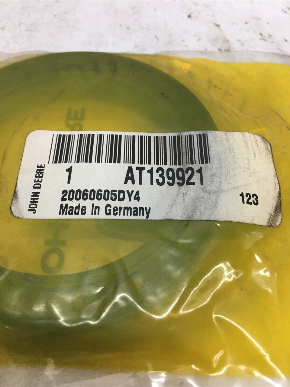 Plain Encased Seal AT139921 John Deere 