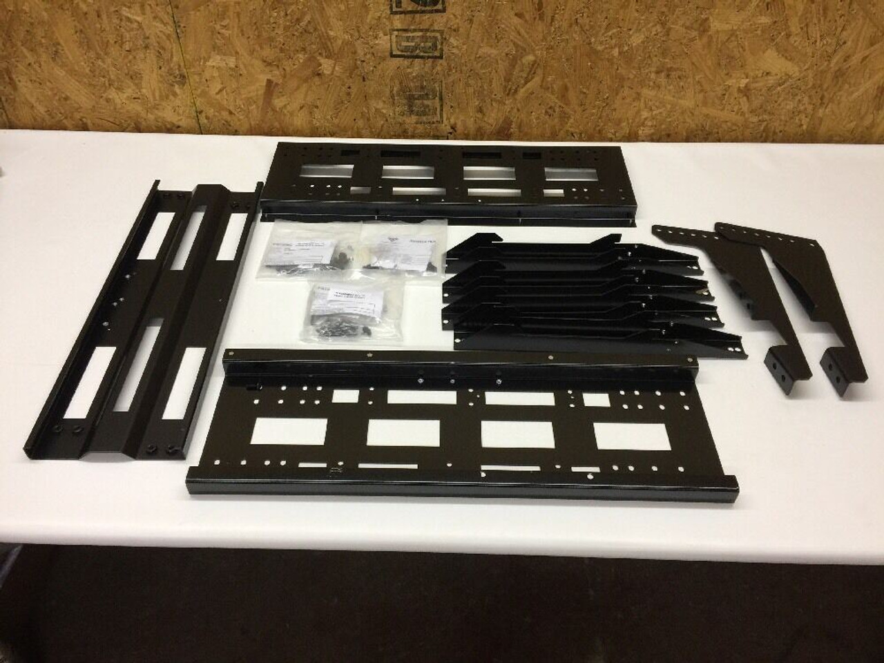 Dual OH Monitor Frame Kit 400-258-001 QubicaAMF Black 