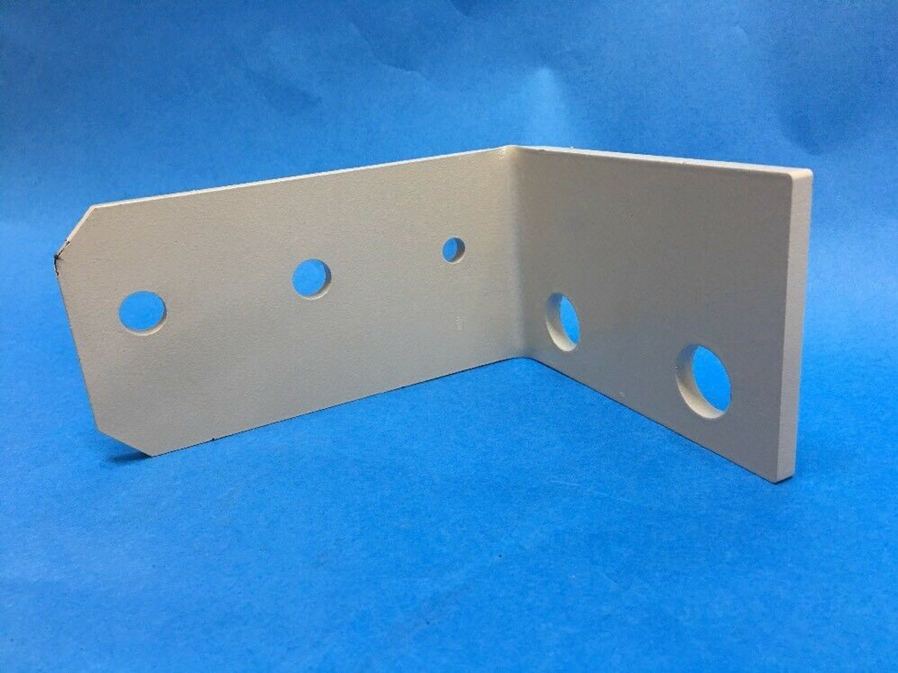 Angle Bracket 1315400 White - Trailer