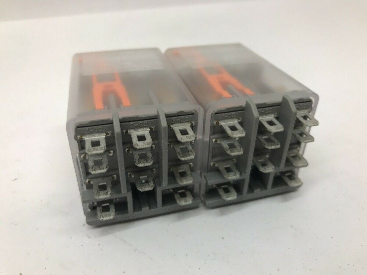 Electromagnetic Relay 85-33032-02 Schneider Electric Lot of 2