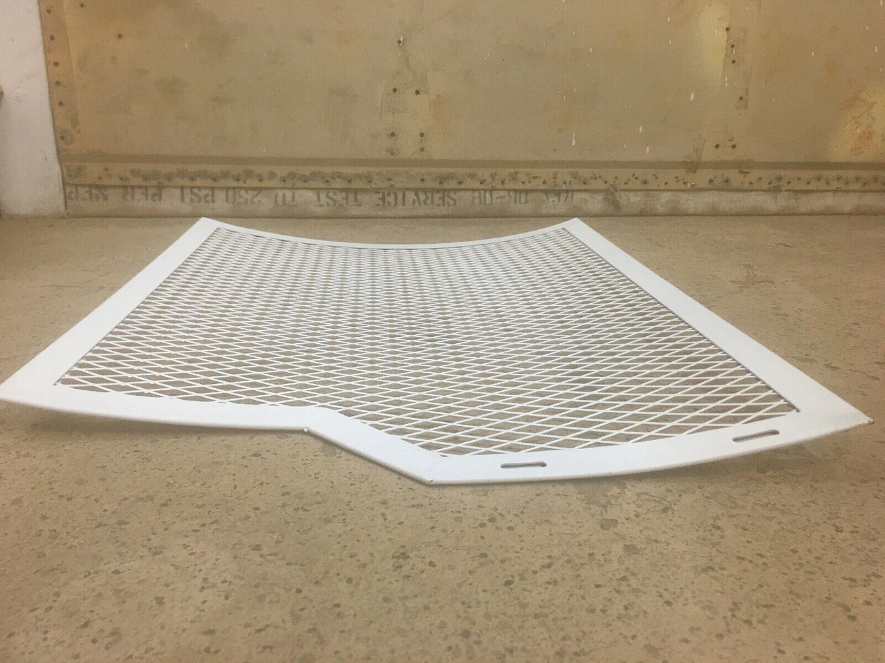 Platform-Rack Screen 12287797 White 19" x 24"