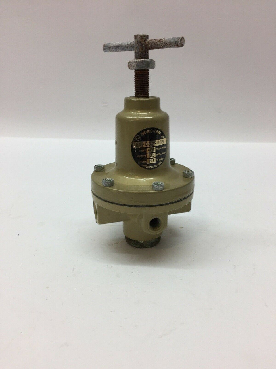 Fluid Pressure Regulating Valve 11-002-019 Norgren 1/4" NPT 400PSIG 28BAR