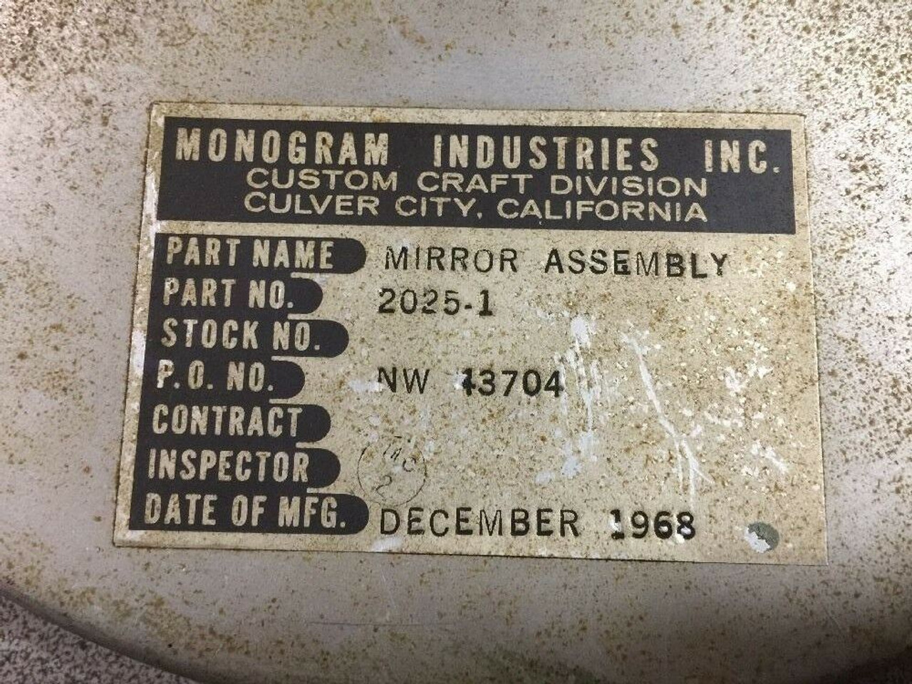 Monogram Industries Inc. 10" Round Mirror Assembly 2025-1