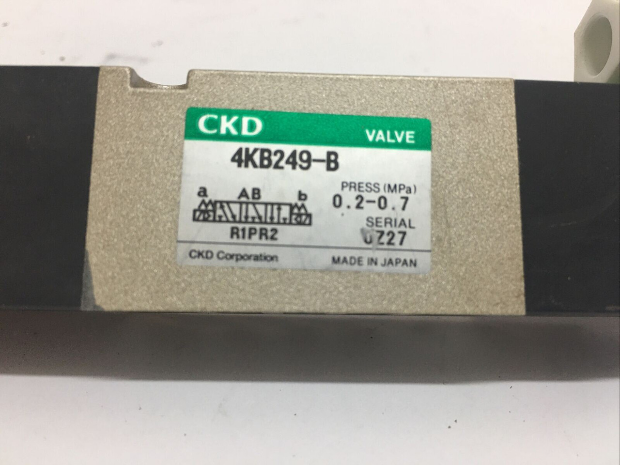 Solenoid Valve 4KB249-B CKD 24 VDC, Pressure (MPA) 0.2-0.7, 3 Position