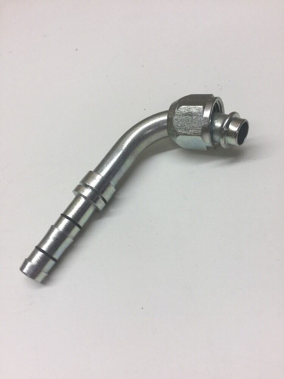 Hose To Pipe Elbow Fitting 1/2" x 3/4" 90 Degree Angle 