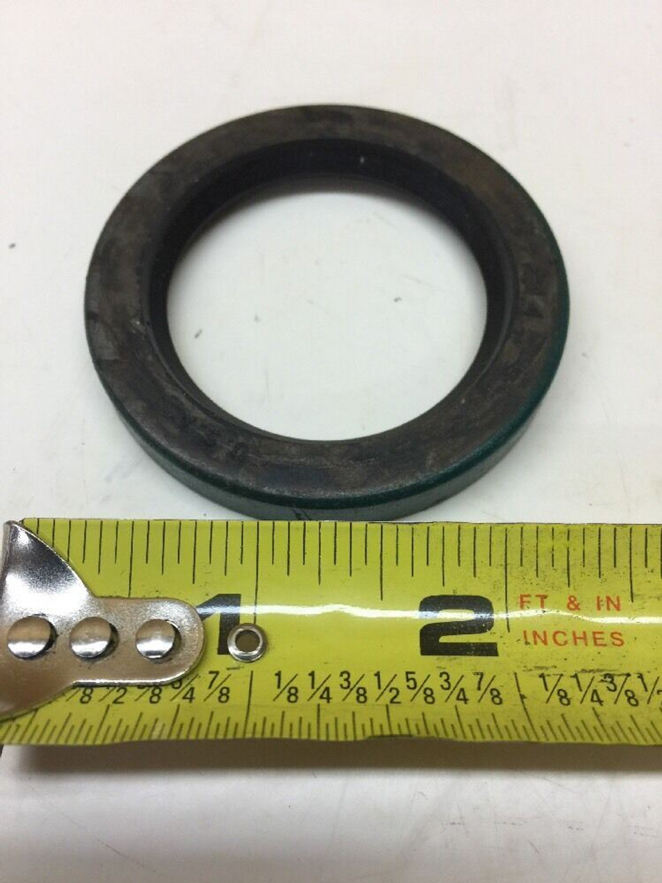 Plain Encased Oil Seal 17284 CR Industries Round Steel Plastic Green Military 