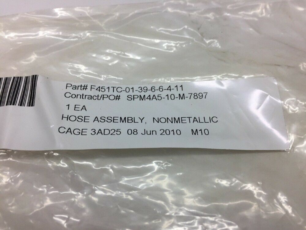 Nonmetallic Hose Assembly F451TC-01-39-6-6-4-11 Parker-Hannifin .375 Tough