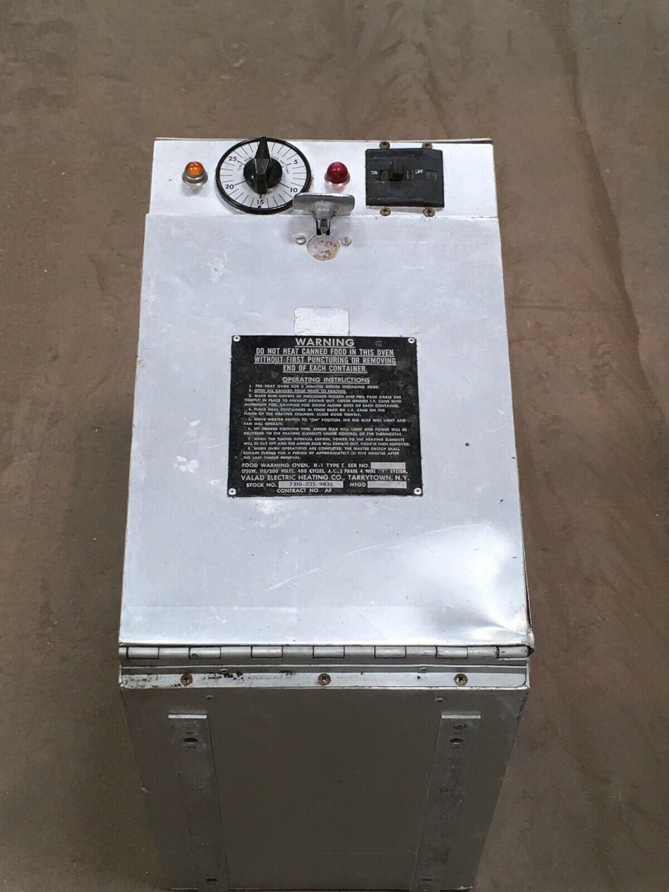 Food Warming Oven 7310-225-9825 Valad Electric Heating R-1 Type I 1750W 115/200V