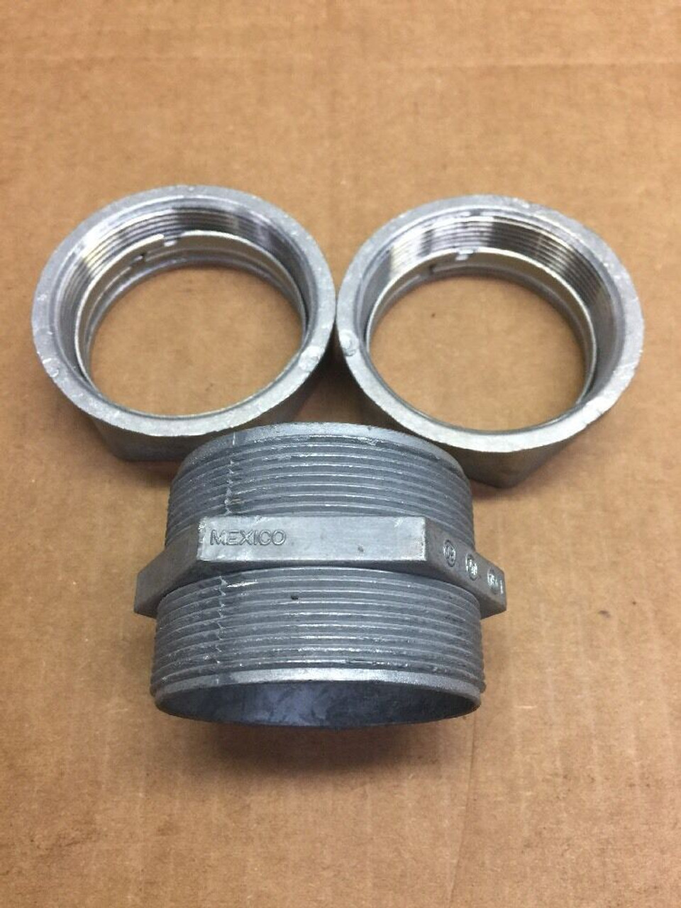 2" EMT Compression Coupling TK-216 Thomas & Betts Steel Silver