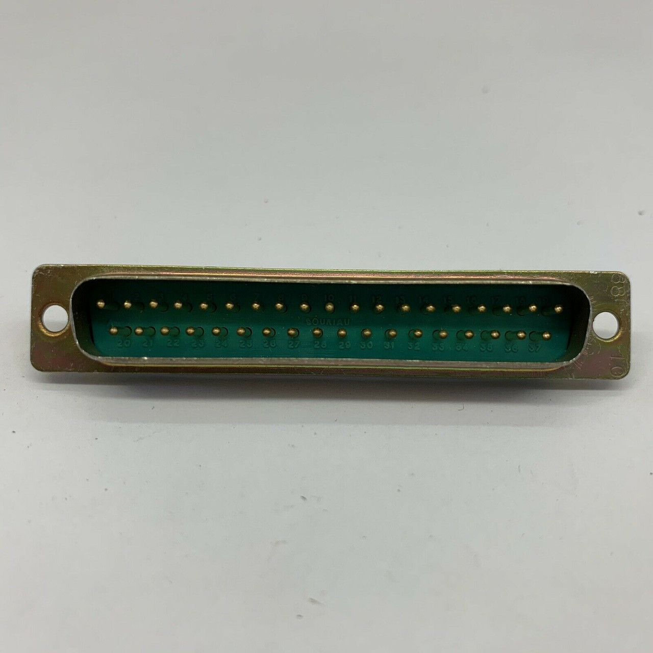 DB37 D-Sub Connector DCM37P032N Amphenol 37-Postition, Solder Cup Termination